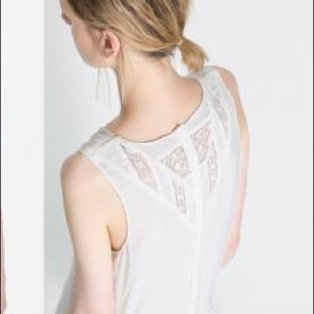 SALE!!ZARA LACE INSET BLOUSE💕